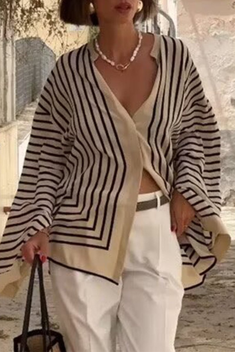 Beautifully Finished Blouse in a Timeless Design