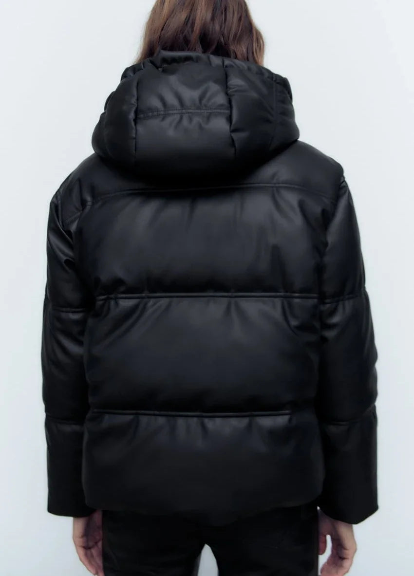 Elegantly Styled Jacket for Everyday Wear