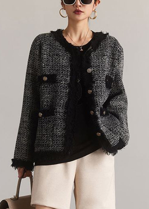 Effortlessly Elegant Coat with a Timeless Design