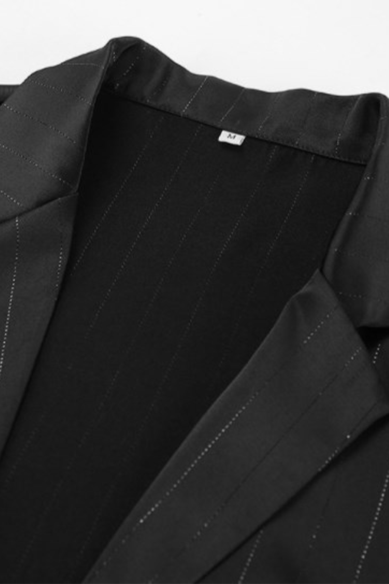 Well Tailored Garment with a Graceful Silhouette