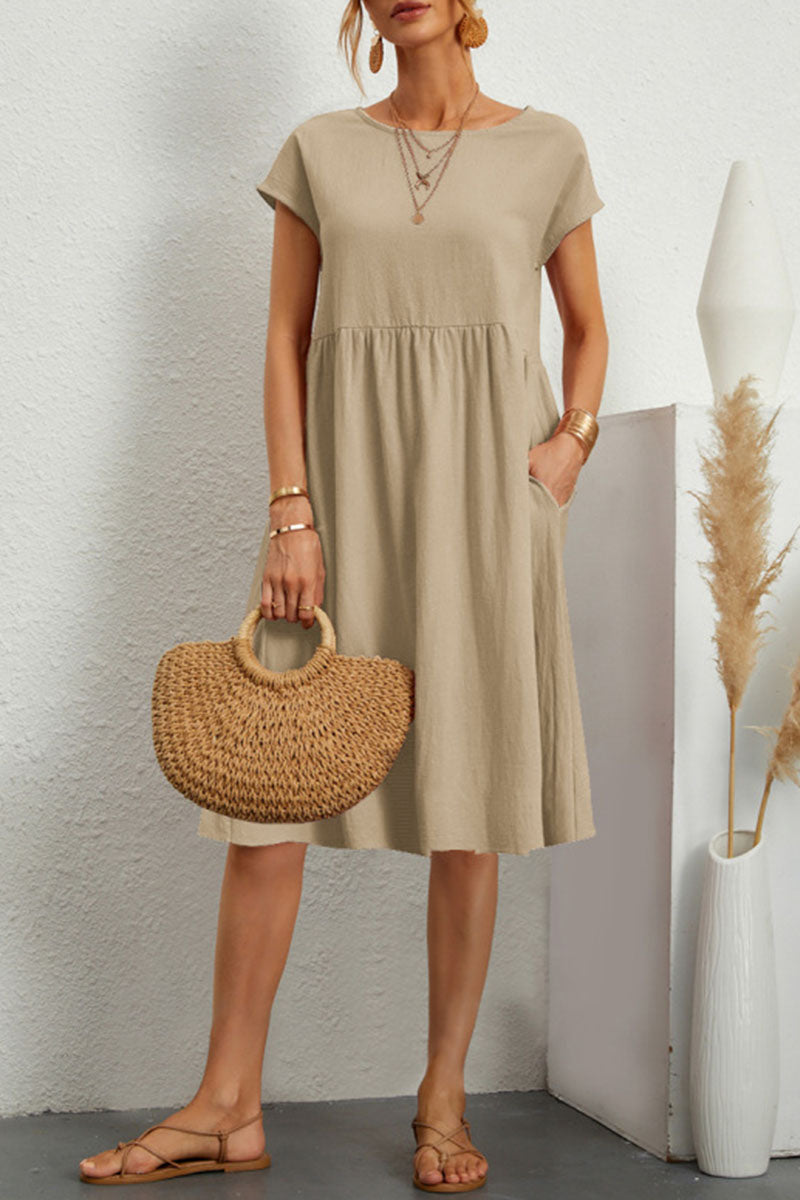 Sophisticated Dress with a Clean Classic Look