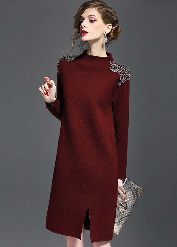 Well Tailored Sweater with a Graceful Silhouette