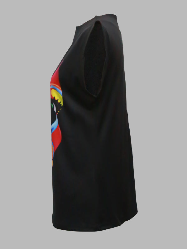 Beautifully Finished T-Shirt in a Timeless Design