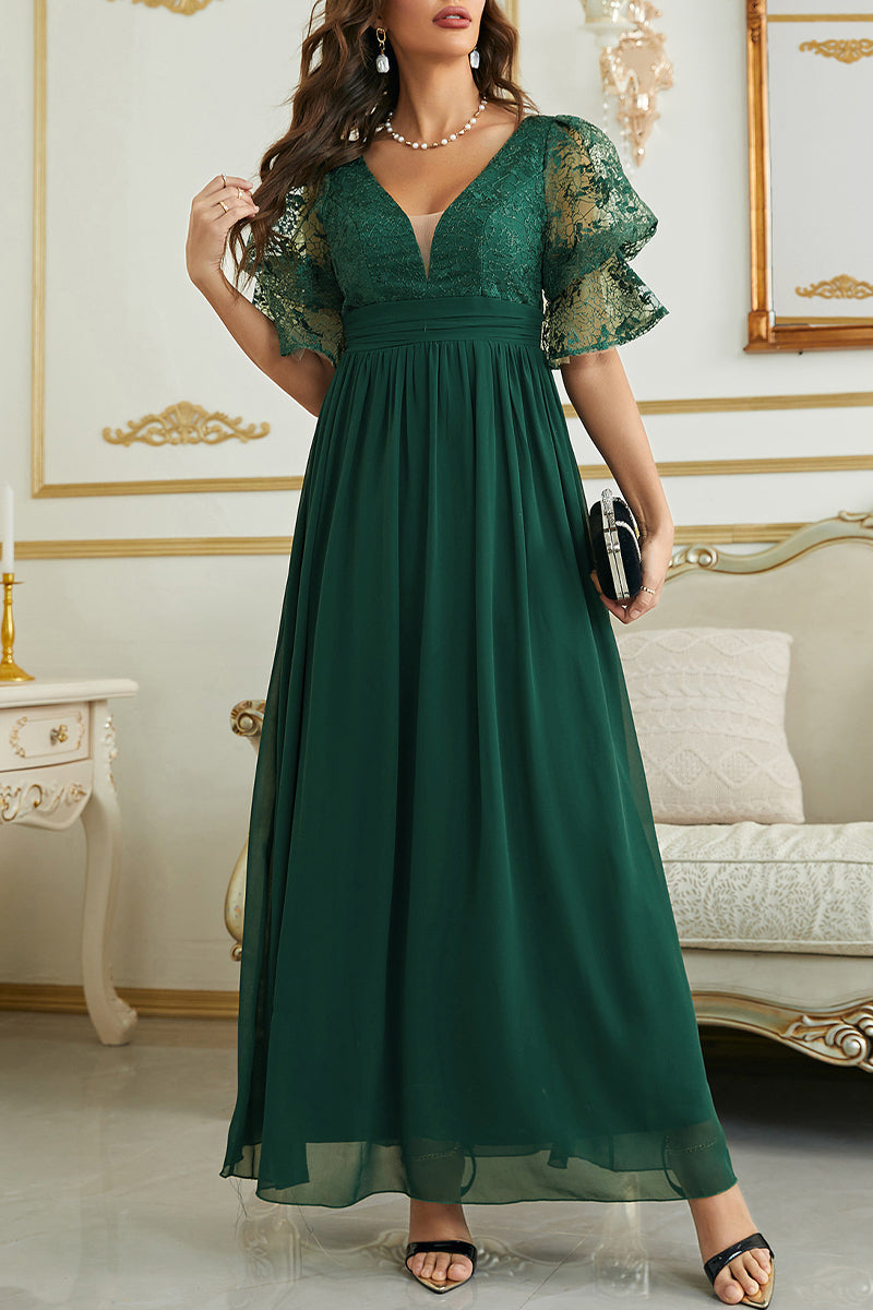 Beautifully Crafted Dress in a Classic Style