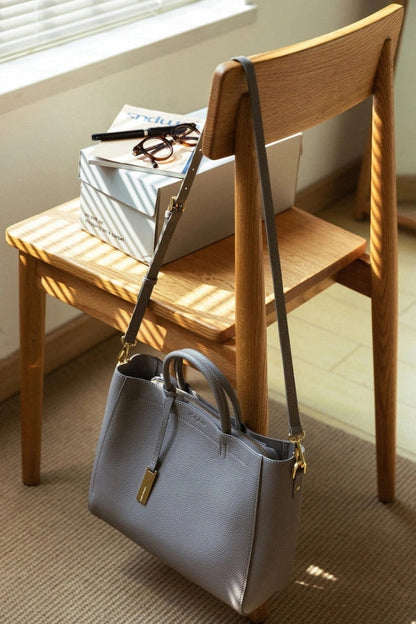 Elegantly Styled Bag for Everyday Wear
