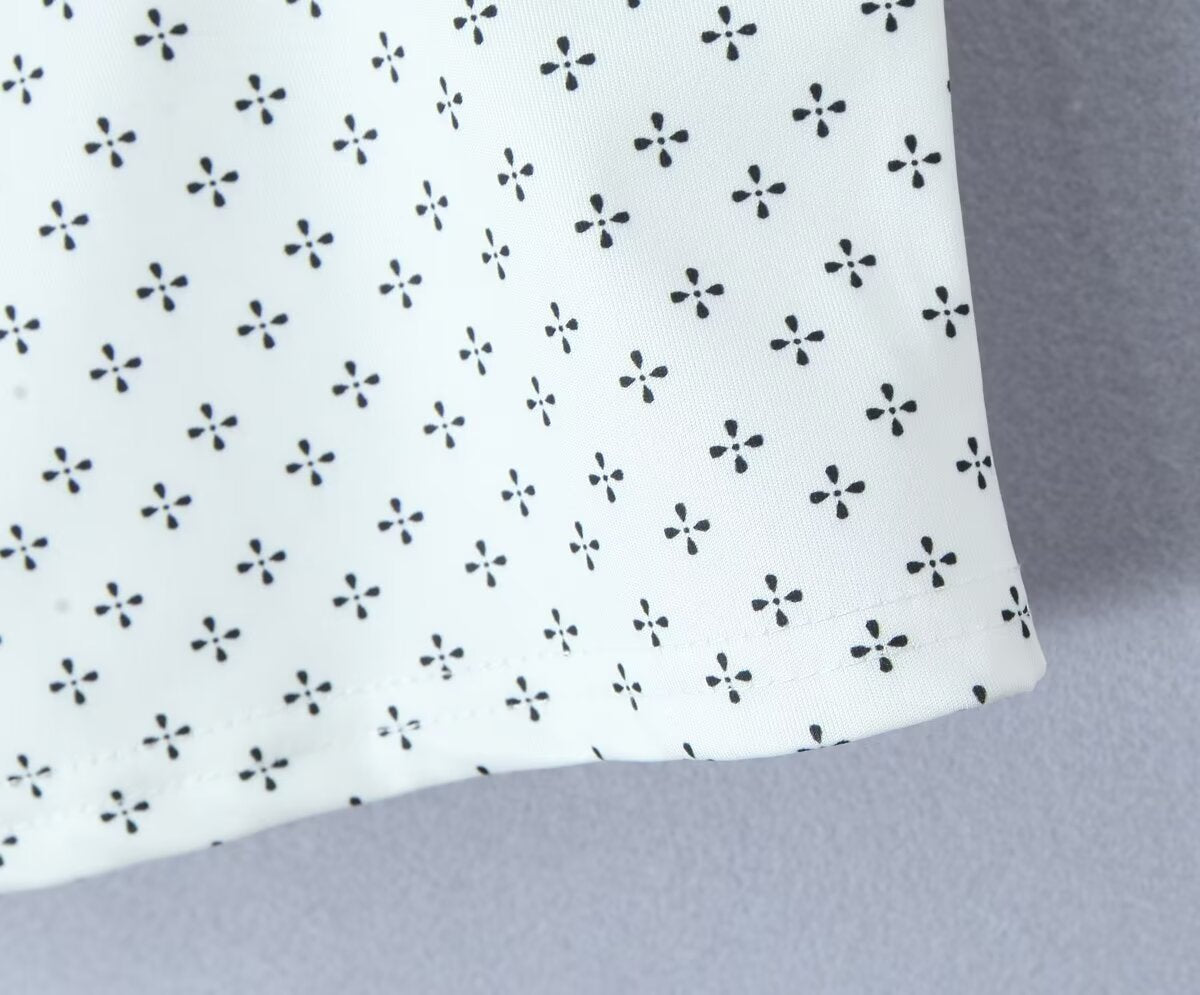Sophisticated Garment with a Clean Classic Look