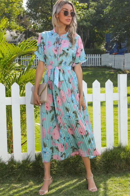 Polished Dress with an Effortless Classic Look