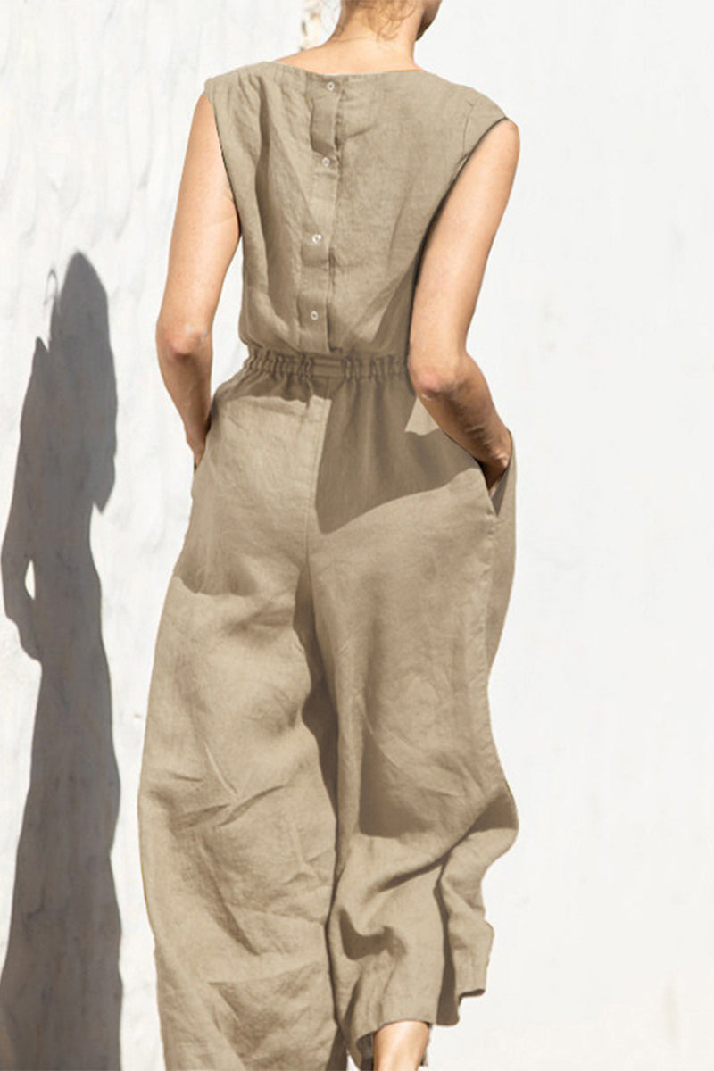 Sophisticated Garment with a Clean Classic Look