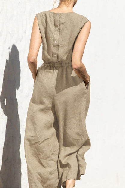 Sophisticated Garment with a Clean Classic Look