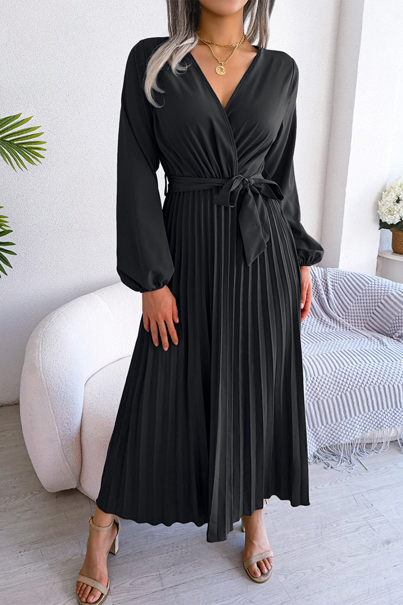 Polished Dress with an Effortless Classic Look