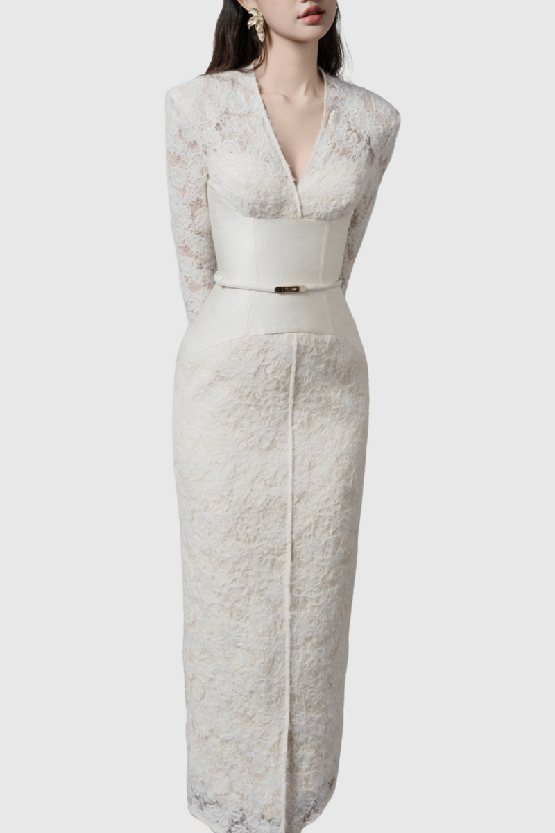 Polished Dress with an Effortless Classic Look