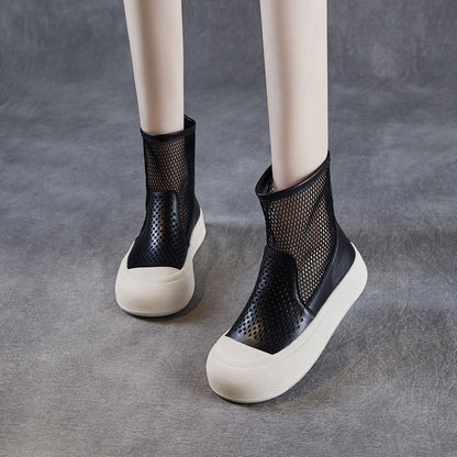 Polished Boots with an Effortless Classic Look