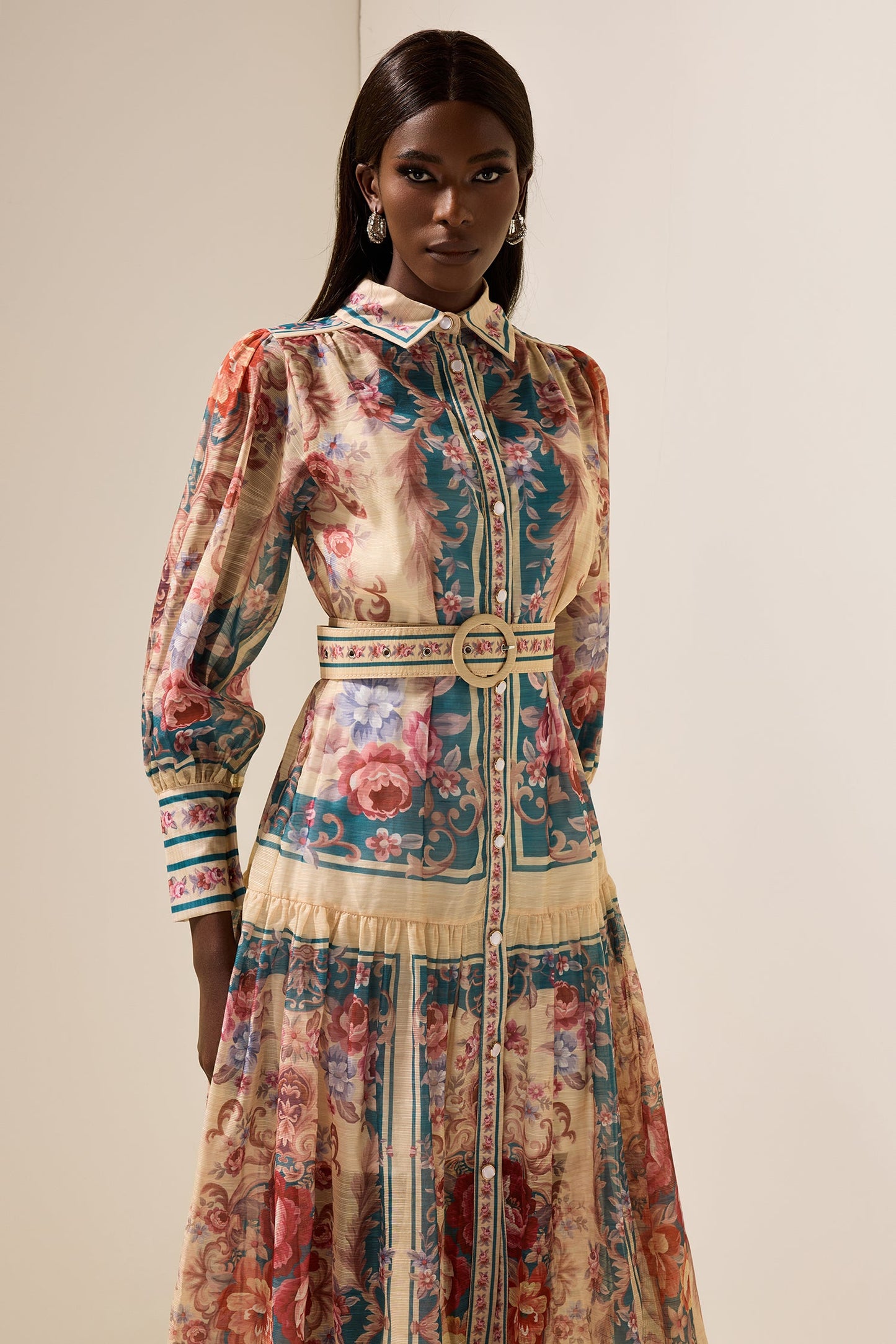 Beautifully Crafted Dress in a Classic Style