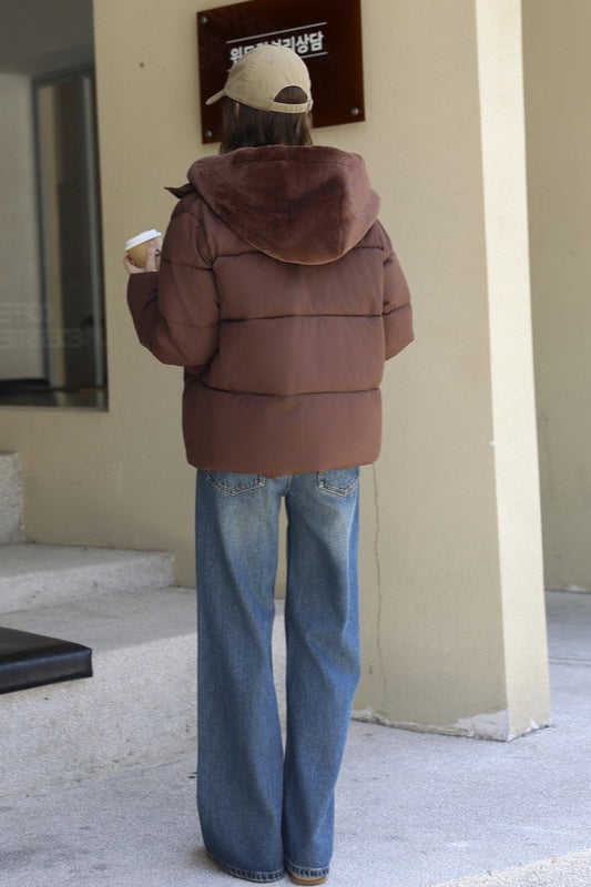 Effortlessly Elegant Jacket with a Timeless Design