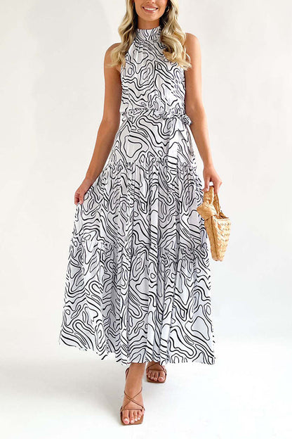 Gracefully Styled Dress for Any Occasion