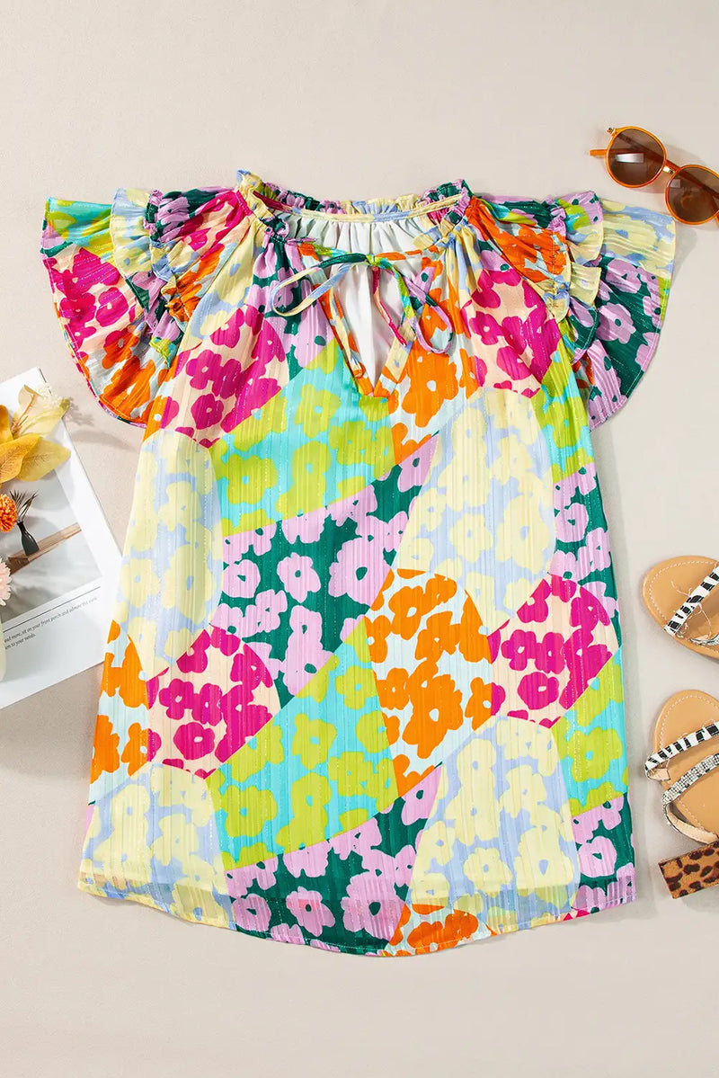 Effortlessly Elegant Blouse with a Timeless Design