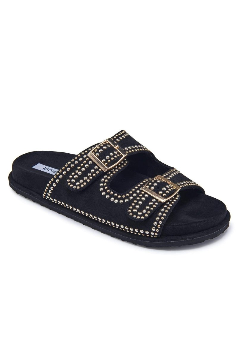 Effortlessly Elegant Sandals with a Timeless Design