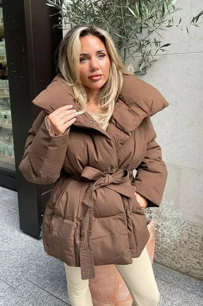 Classic Vintage Jacket with a Flattering Fit