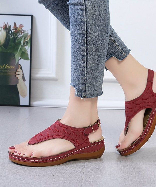 Classic Vintage Sandals with a Flattering Fit
