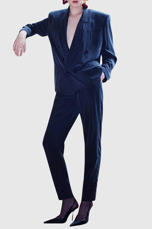 Classic Vintage Garment with a Flattering Fit