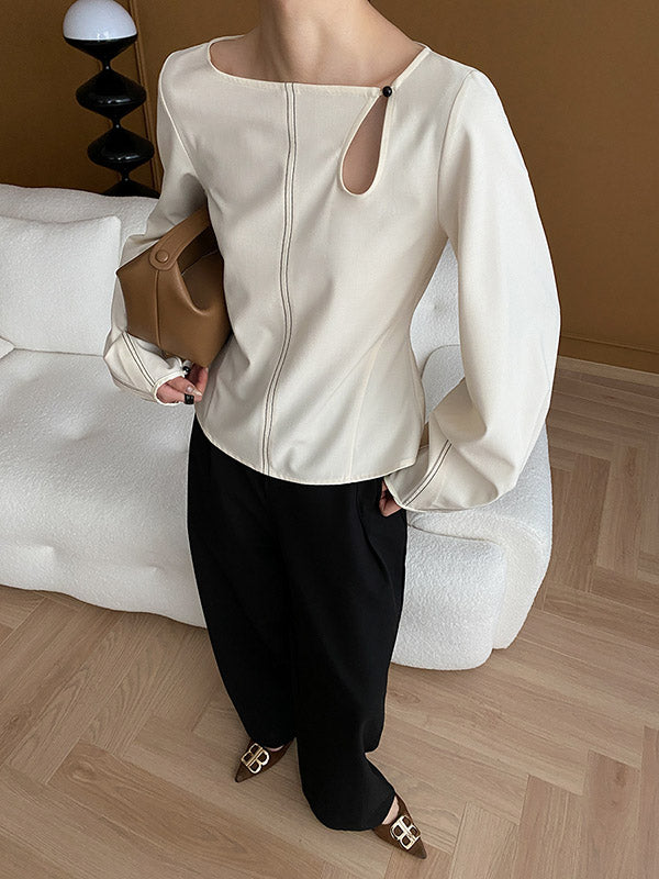 Sophisticated Blouse with a Clean Classic Look