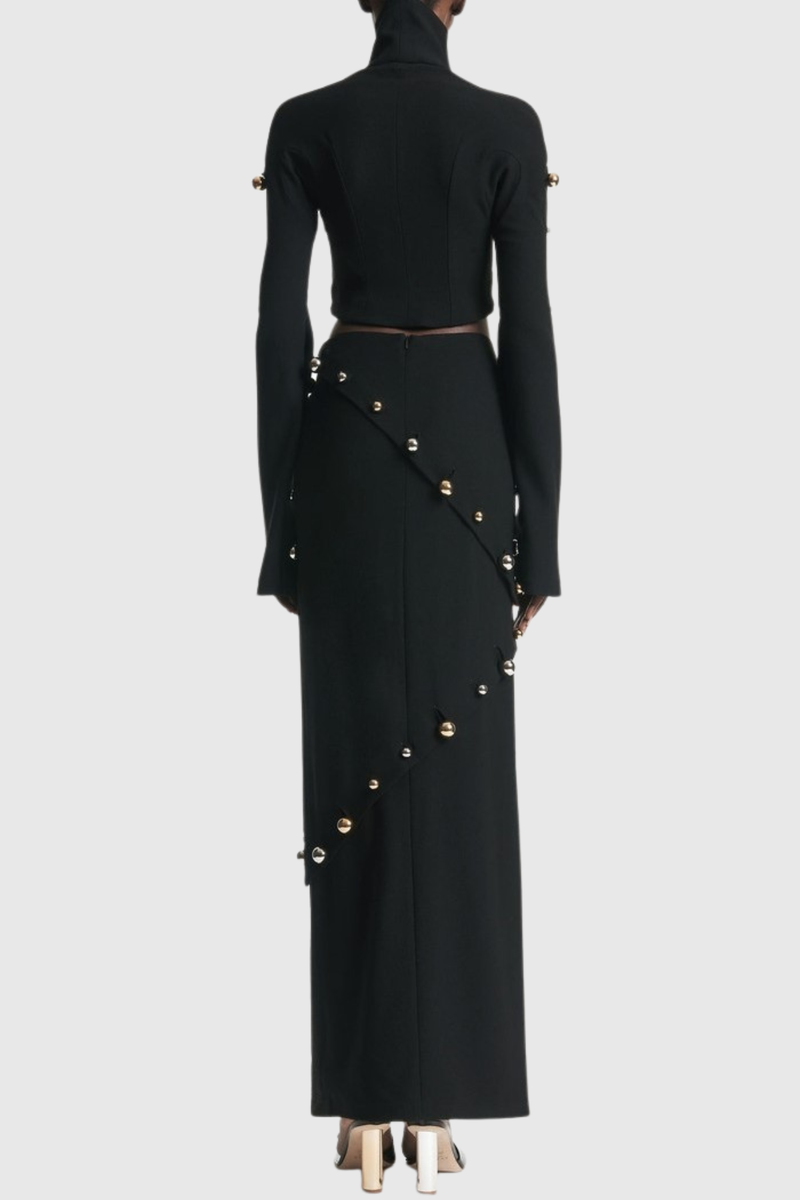 Effortlessly Elegant Top with a Timeless Design