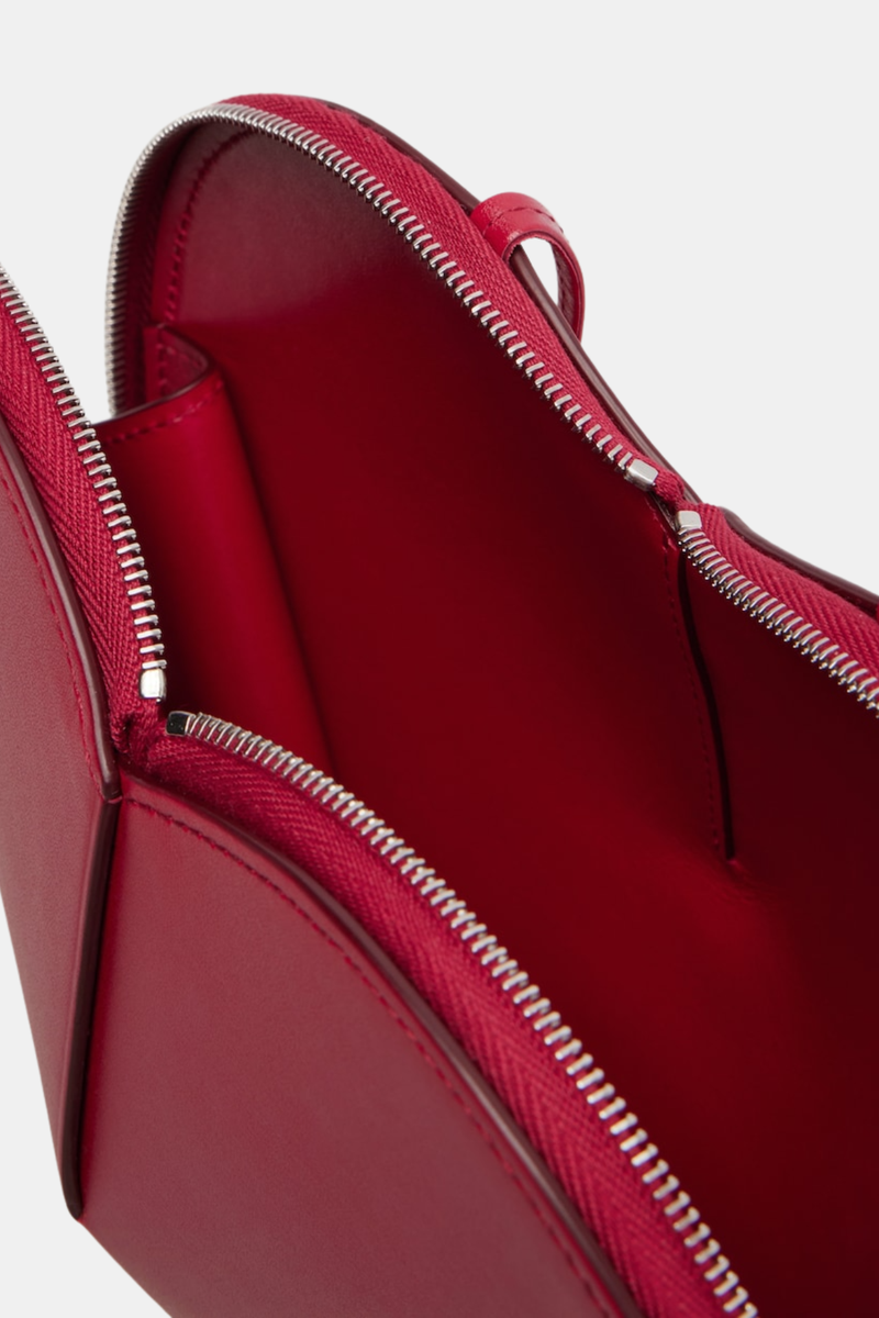 Beautifully Balanced Bag with Timeless Character