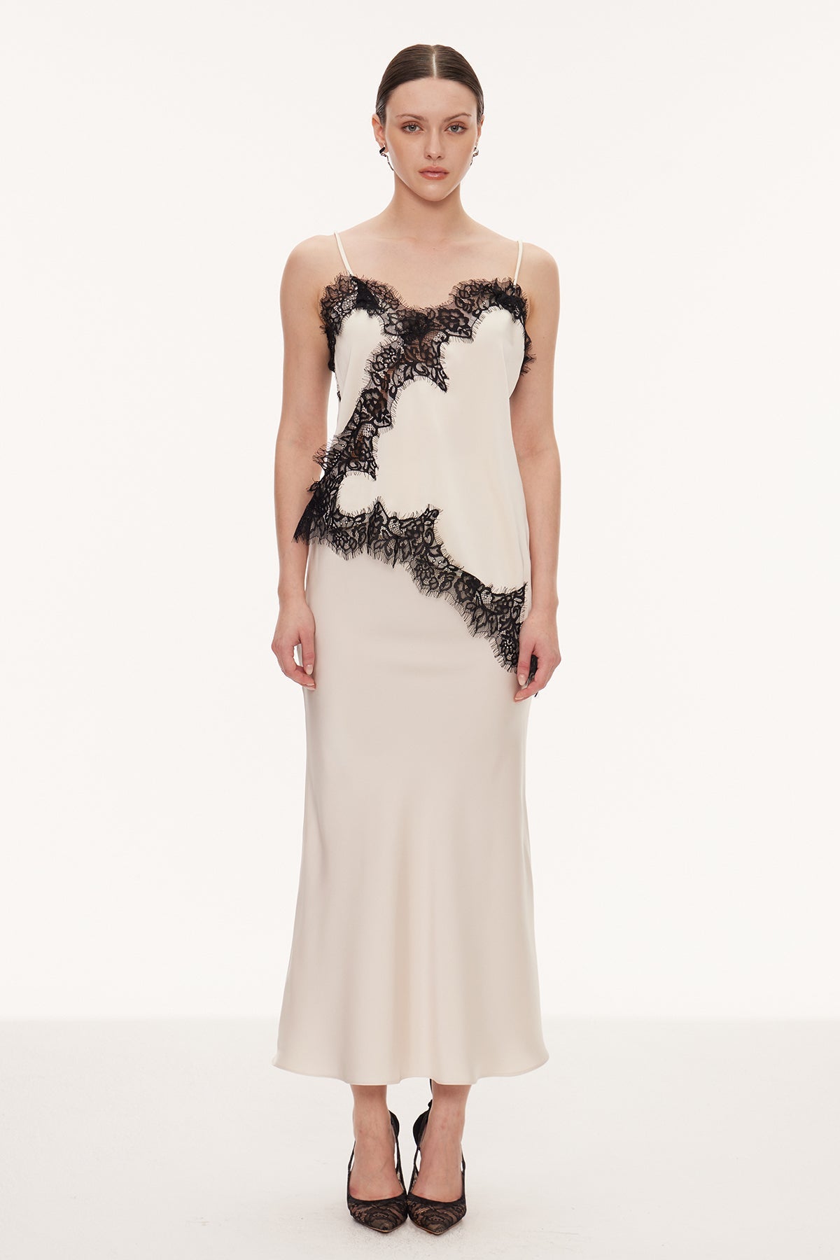 Polished Top with an Effortless Classic Look