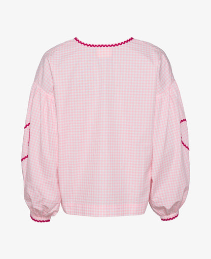 Classic Vintage Top with a Flattering Fit