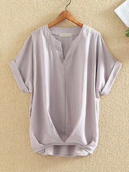 Well Tailored T-Shirt with a Graceful Silhouette