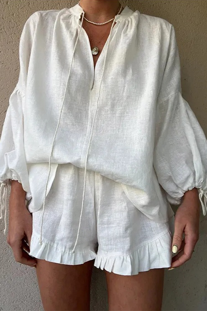 Effortlessly Elegant Garment with a Timeless Design