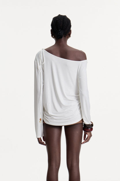 Classic Vintage Top with a Flattering Fit