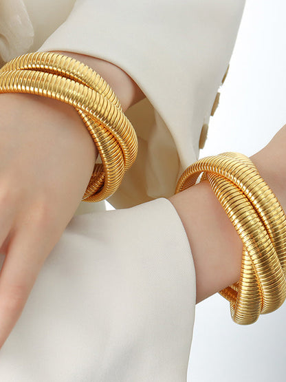 Effortlessly Elegant Garment with a Timeless Design