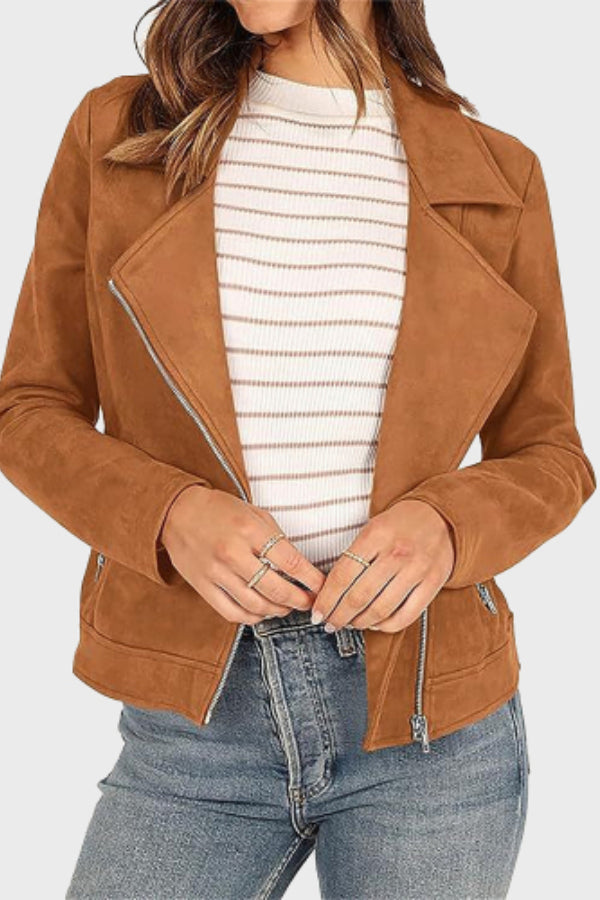 Well Tailored Jacket with a Graceful Silhouette