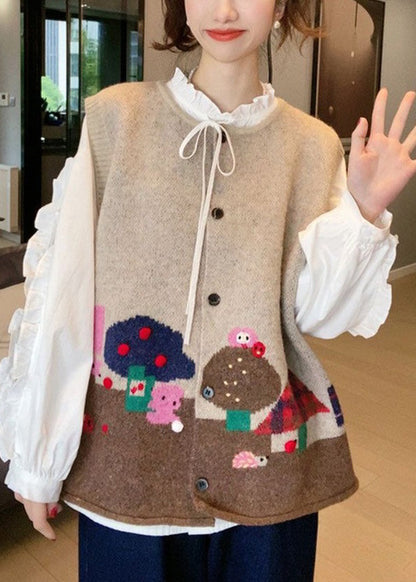 A Vintage Style Coat with Delicate Timeless Details