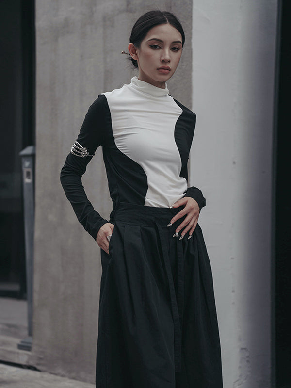 Effortlessly Elegant T-Shirt with a Timeless Design