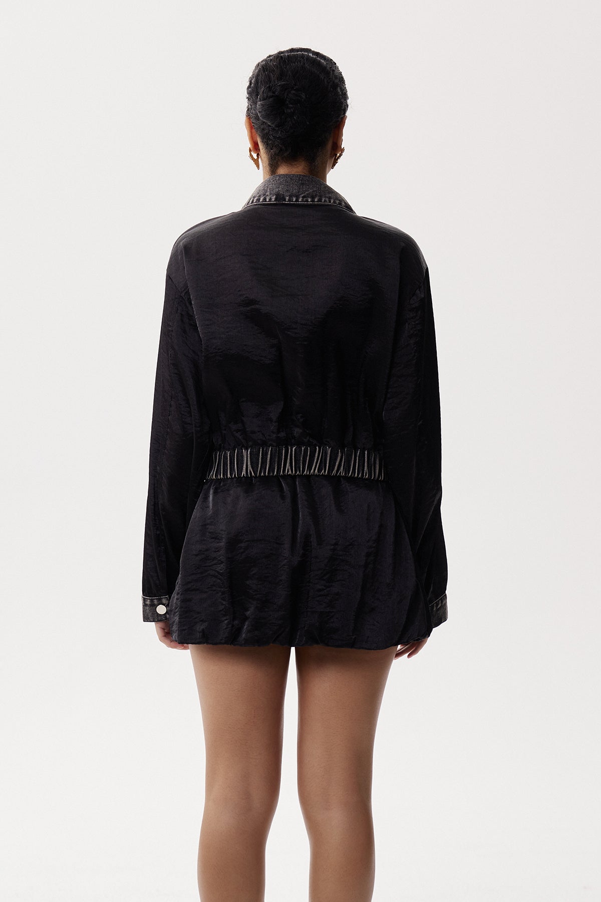 Polished Garment with an Effortless Classic Look