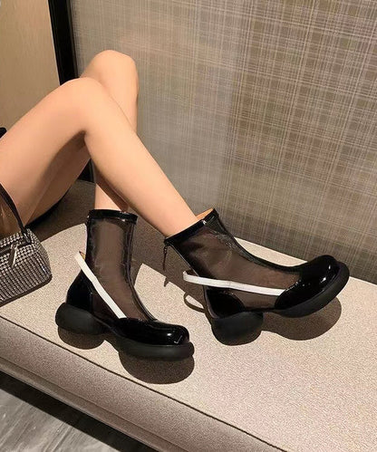 Polished Boots with an Effortless Classic Look