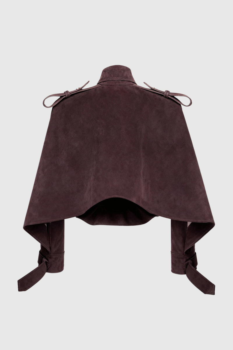 Well Tailored Jacket with a Graceful Silhouette