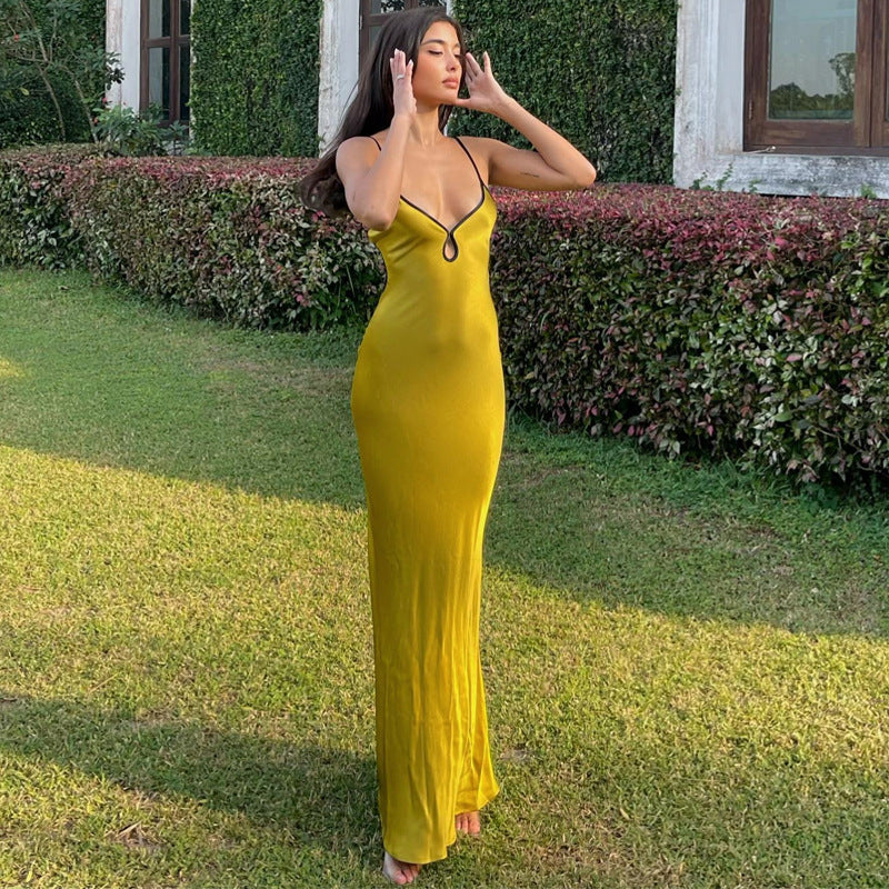 Effortlessly Elegant Dress with a Timeless Design