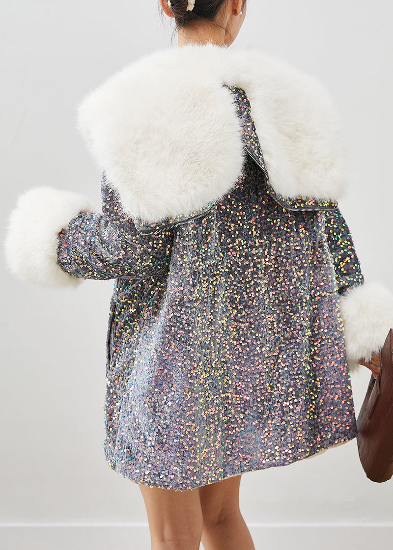 Elegantly Styled Coat for Everyday Wear