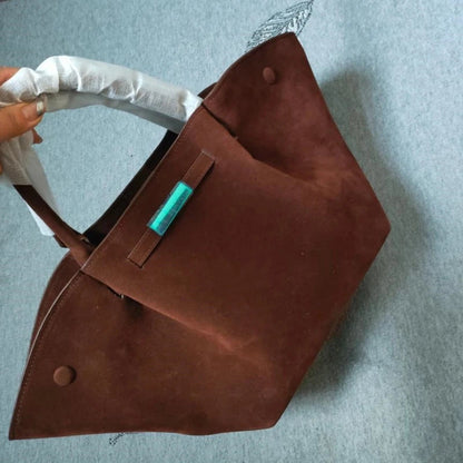 Vintage Inspired Bag with a Contemporary Edge