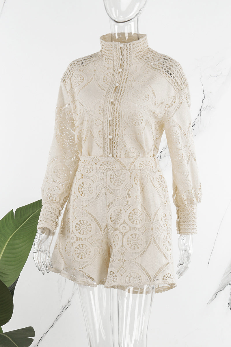 Effortlessly Elegant Garment with a Timeless Design