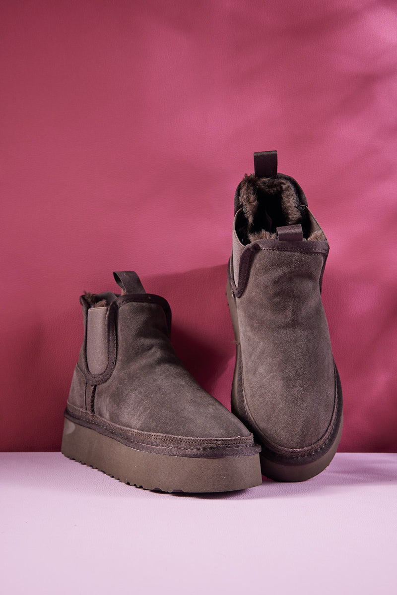 Sophisticated Boots with a Clean Classic Look