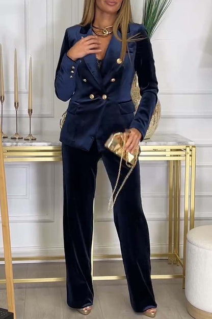 Classic Vintage Garment with a Flattering Fit