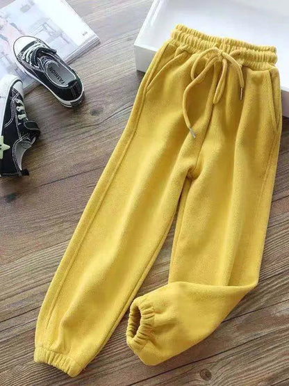 Classic Vintage Pants with a Flattering Fit