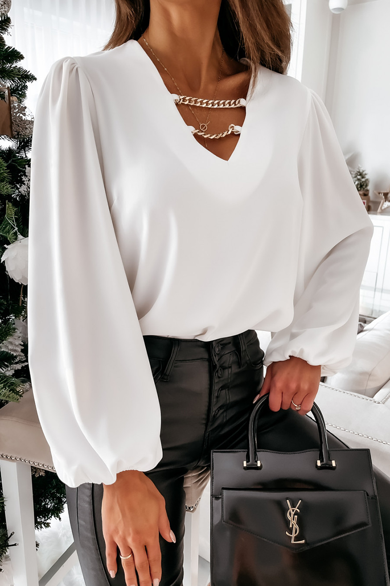 Classic Vintage Top with a Flattering Fit