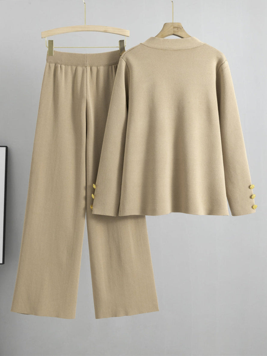 Well Tailored Cardigan with a Graceful Silhouette