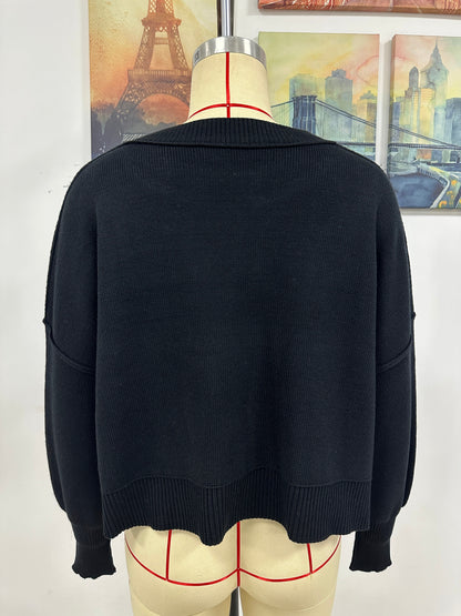 Beautifully Finished Pullover in a Timeless Design