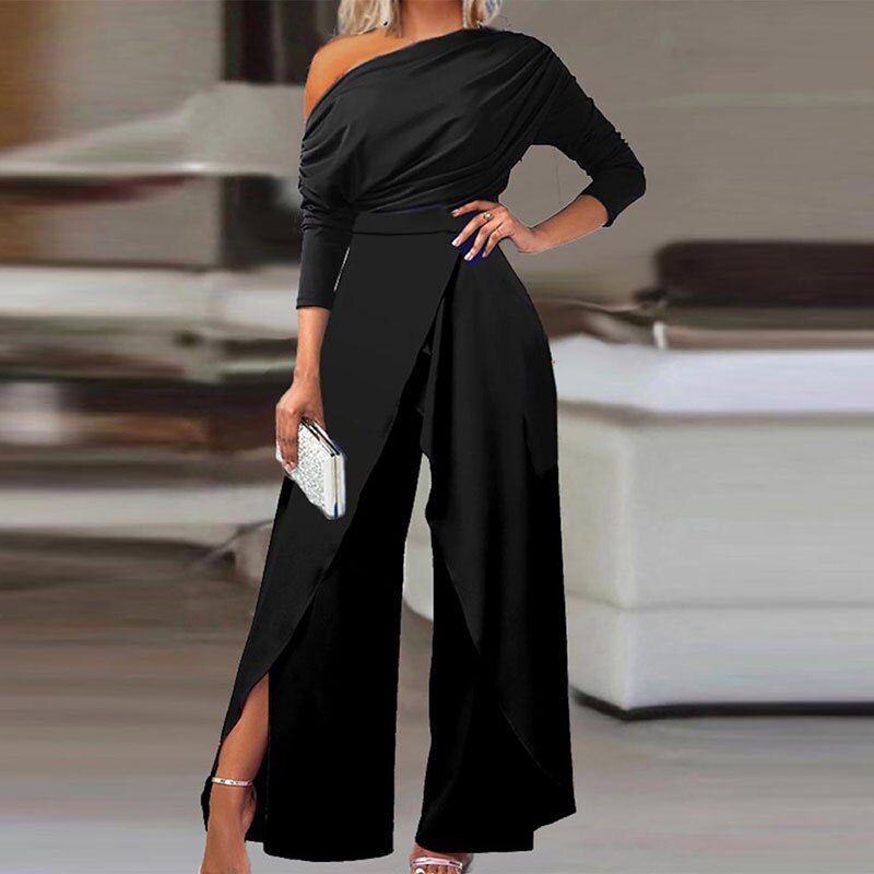 Gracefully Styled Garment for Any Occasion